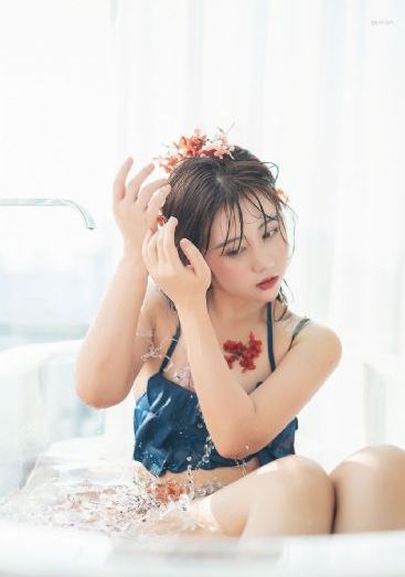 久久久精品视频网站_BD国语日韩电影在线